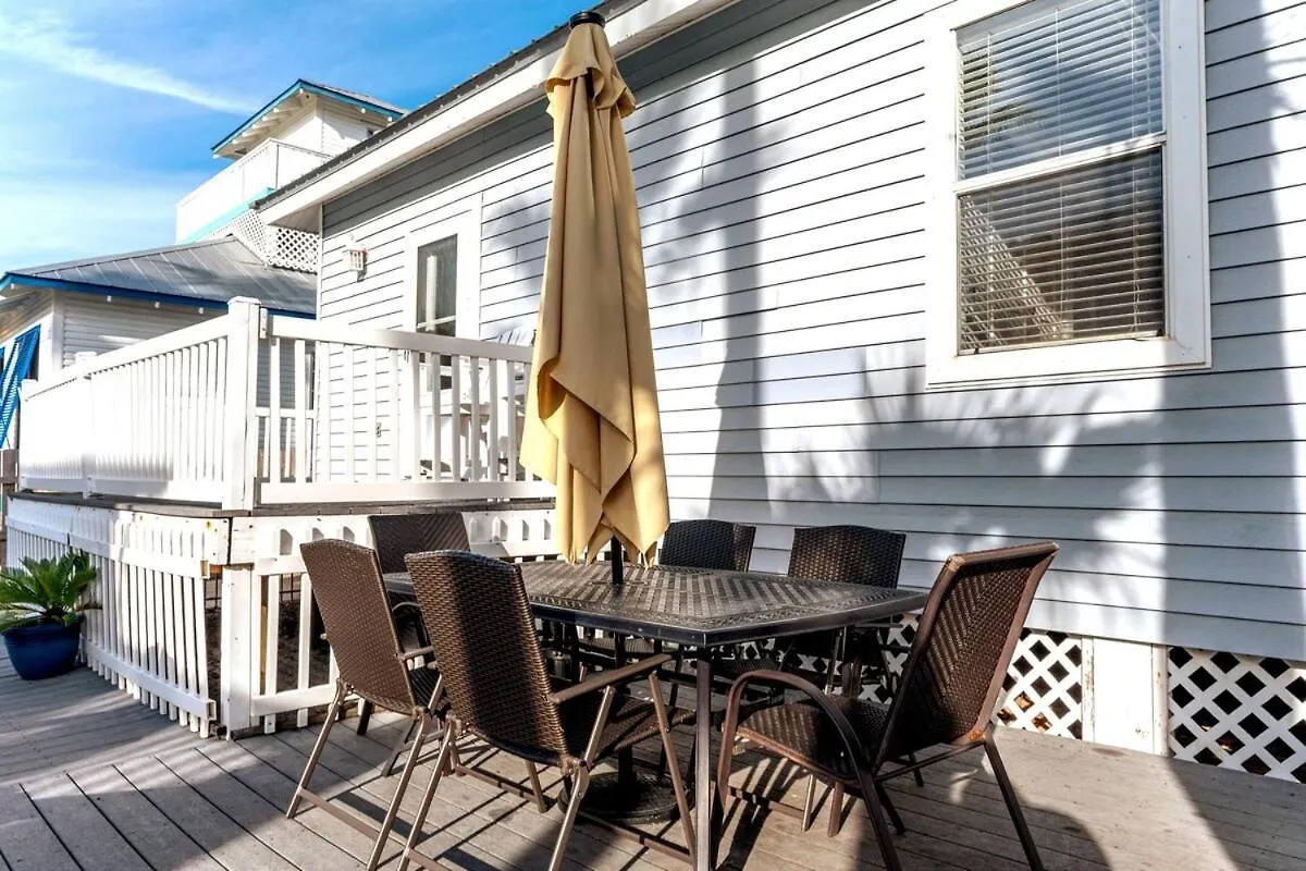Sunfish Summer Gated Beach Private Pool Destin